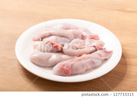 (Domestic) Piglet 127733315