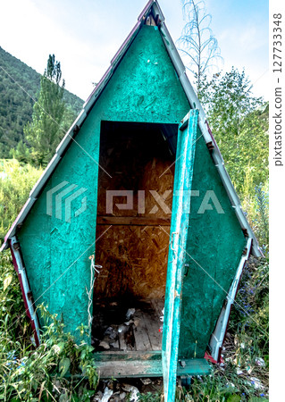 beautiful nature scenes around ala-archa gorge in kygyzstan beautiful nature scenes around ala-archa gorge in kygyzstan 127733348