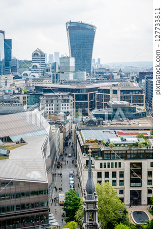 aeriall view of london on partially sunny day aeriall view of london on partially sunny day 127733811