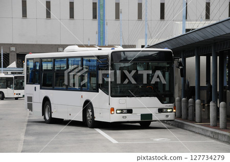 Mitsubishi Fuso Aero Star Bus 127734279