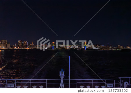 船上的夜景：彩虹橋和東京鐵塔 127735302