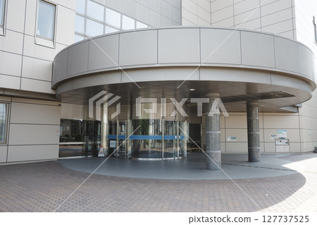 Exterior of Sapporo City Central Library (Local Spots and Nearby Facilities Series) 127737525