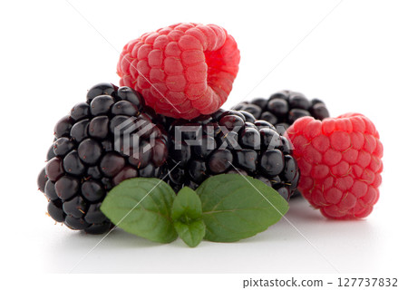 Raspberry with blackberry 127737832