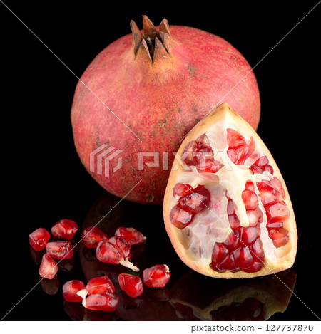 Ripe pomegranate fruit Ripe pomegranate fruit 127737870