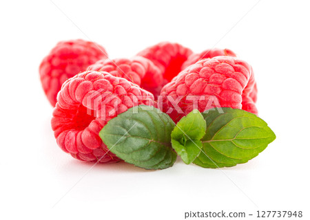 Raspberries with leaves 127737948