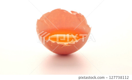 Raw egg isolated on white 127738112