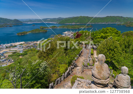 <廣島縣> 瀨戶內海上漂浮的因島白瀧山頂景色 127738568