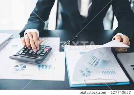 Business growth, decided to invest money in stock market, financial strategies and banking expertise to income substantial stack of investment capitalize on trade opportunities within economy return. Business growth, decided to invest money in stock market, financial strategies and banking expertise to income substantial stack of investment capitalize on trade opportunities within economy return. 127740657