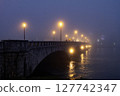 夜霧中的萬代橋 127742347