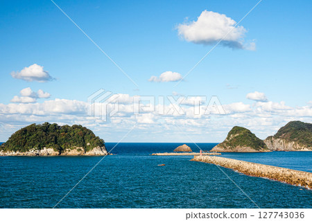 A view from Kasumi Okami Park in Kami Town, San'in region 127743036