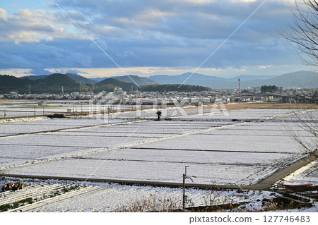 Winter view from the ruins of Azuchi Castle, Shiga Prefecture Winter view from the ruins of Azuchi Castle, Shiga Prefecture 127746483