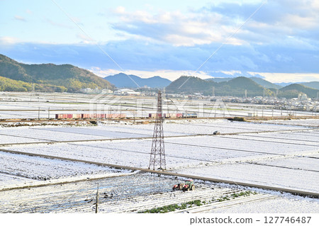 Winter view from the ruins of Azuchi Castle, Shiga Prefecture 127746487
