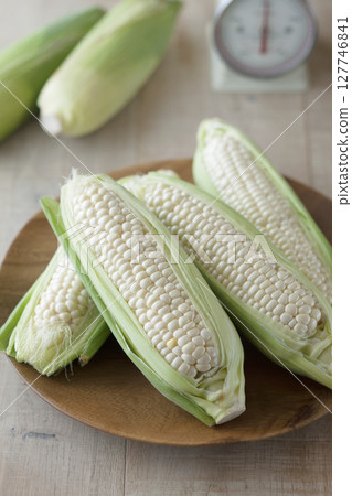 pure white pure white 127746841