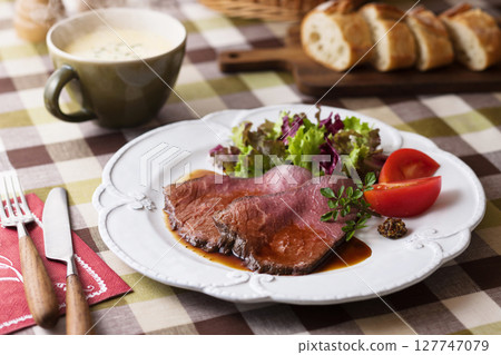 roast beef roast beef 127747079