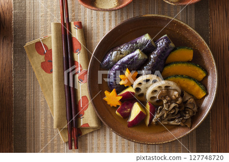 秋季蔬菜炒浸泡 秋季蔬菜炒浸泡 127748720
