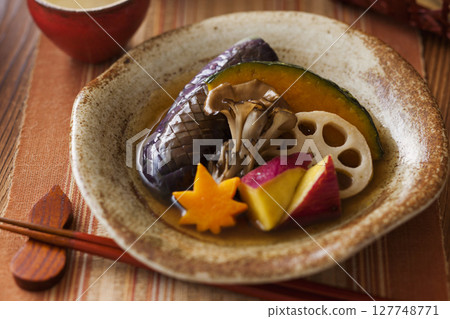 Fried soaking of autumn vegetables Fried soaking of autumn vegetables 127748771