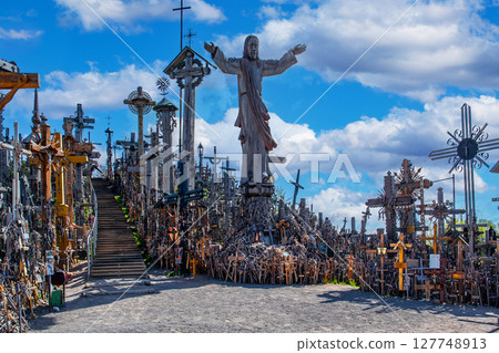 Cross Hill 127748913