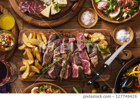 American beef loin steak 127749429