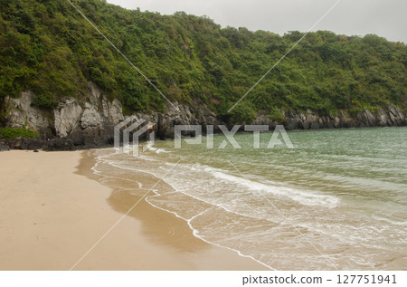 Cat Co 1 Beach. Cat Co 1 Beach. 127751941