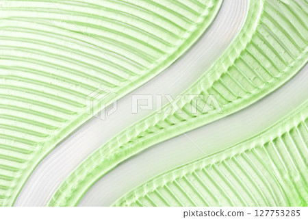 The texture of the green cosmetic gel 127753285