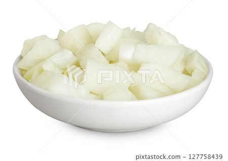 Onion slices in a ceramic bowl isolated on a white background 127758439