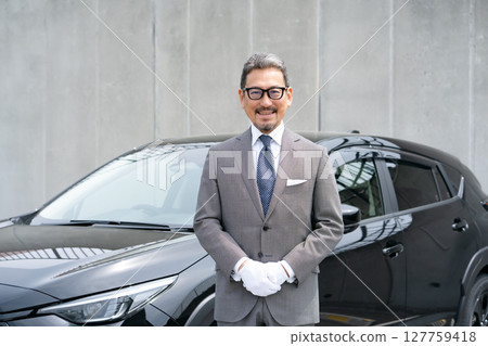Driver Dealer Car Driver Dealer Car 127759418