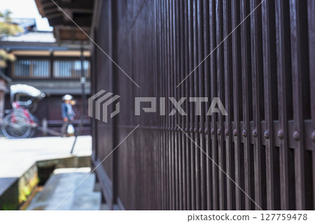 250521 Sanmachi z066 127759478