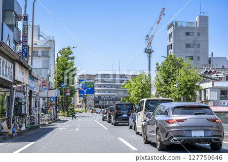 Urban scenery of Yokohama City Tammachi Station 127759646