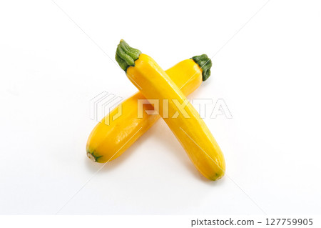 鮮黃色西葫蘆 127759905