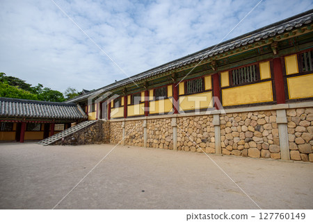 Bulguksa Buddhist temple, UNESCO World Heritage Site in Gyeongju, South Korea Bulguksa Buddhist temple, UNESCO World Heritage Site in Gyeongju, South Korea 127760149