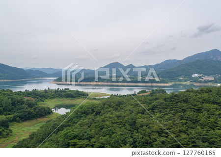 Landscape of Cheongpung Lake near Jecheon city in Chungcheongbukdo province in South Korea Landscape of Cheongpung Lake near Jecheon city in Chungcheongbukdo province in South Korea 127760165