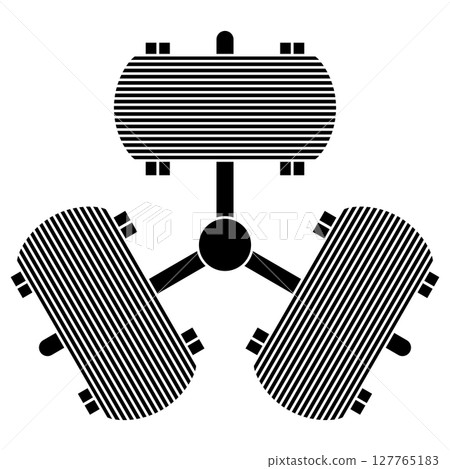 這是家族徽章。它被稱為三線卷。 127765183