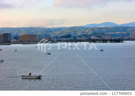 Lake Shinji Fisheries early morning 127766603