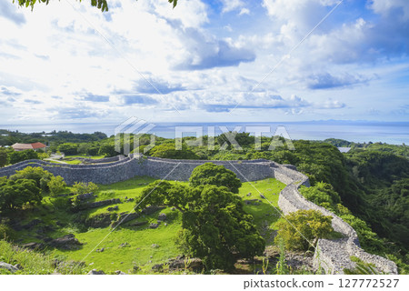 世界遺產今歸仁城 127772527