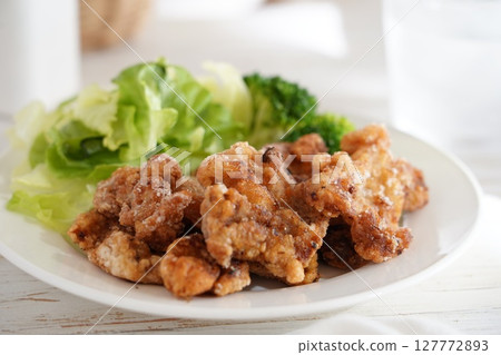 Deep-fried pork 127772893