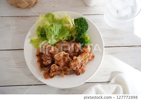 Deep-fried pork Deep-fried pork 127772898