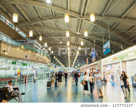 釜山金海國際機場出發大廳 *部分區域模糊 127773137