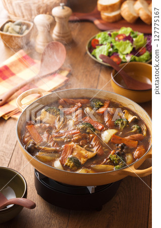 Western-style curry pot Western-style curry pot 127775167