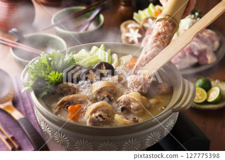 mizutaki pot mizutaki pot 127775398