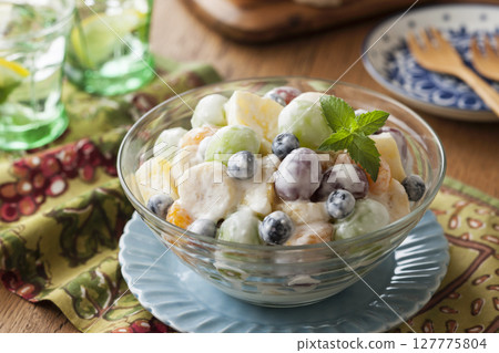 Fruit yoghurt salad Fruit yoghurt salad 127775804