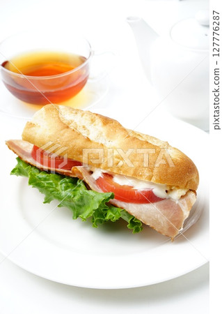 Baguette ham sandwich 127776287