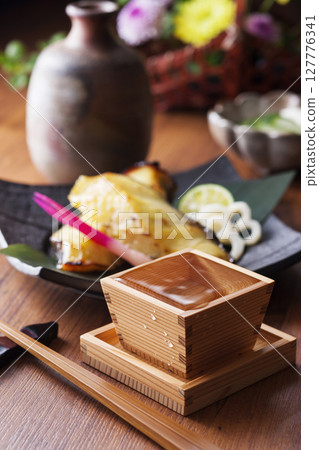 Sake and gindara saikyoyaki 127776341