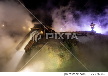 草津溫泉 冬天 Yutaki Yubatake 127776362