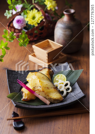 Grilled silver cod with saikyo miso and sake 127776365