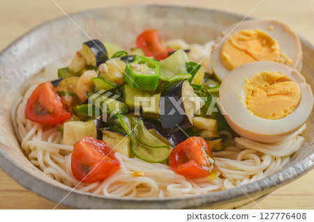 Taste of summer: Summer vegetable somen 127776408