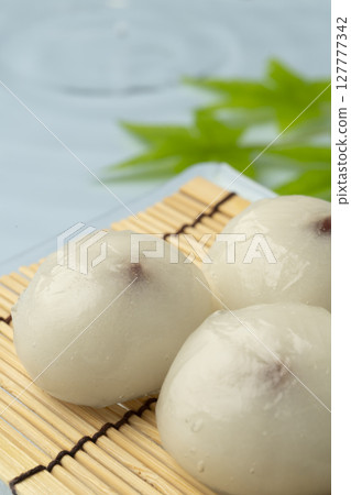 Fresh Kudzu Manju Fresh Water Manju Fresh Kudzu Manju Fresh Water Manju 127777342