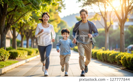 Illustration of a Japanese family running with their children 127777844