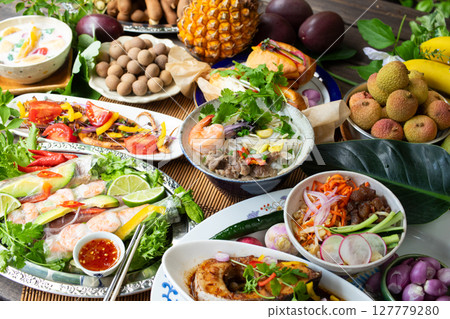 Image of Vietnamese cuisine (2) 127779280