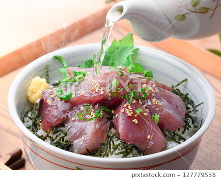 Fresh bonito tea-soaked rice (katsuo ochazuke) Fresh bonito tea-soaked rice (katsuo ochazuke) 127779538