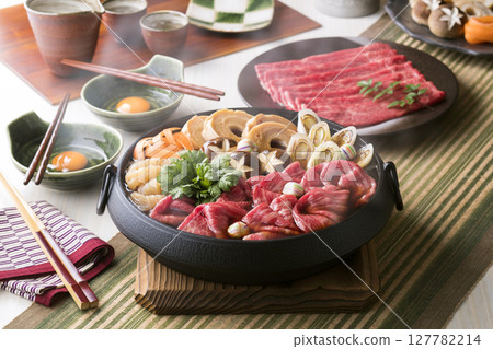 Sukiyaki Sukiyaki 127782214